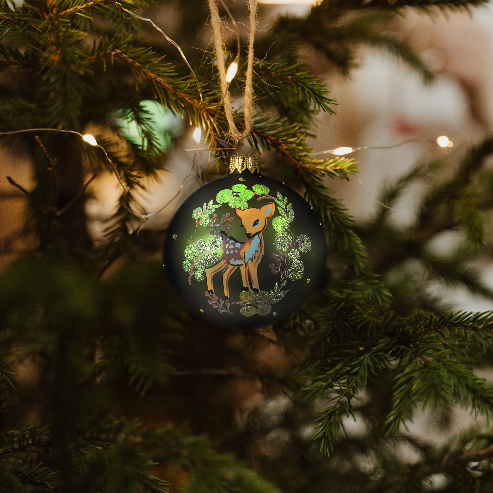 Green Glass Bauble With Deer - Indoor Outdoors