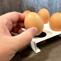 Okunaii™ Worktop Egg Holder Rack for Counter (4 Egg Capacity)