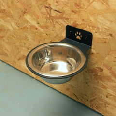 Jake's Farm Yard Wall Mount Pet Bowl Holder