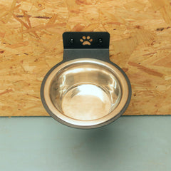 Jake's Farm Yard Wall Mount Pet Bowl Holder