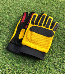 Ultratec Football Goalkeeper Gloves (2 Colours Available)